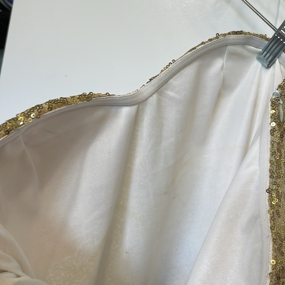 New Peacock print dress, tiara and feathers. Sexy.  Great for Halloween or Vegas - Picture 6 of 12